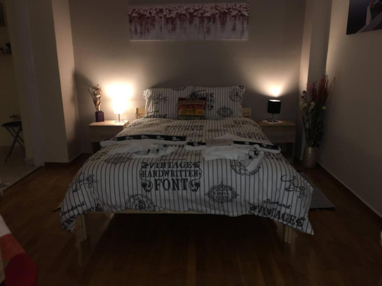 La Vie En Rose Studio,Close To Beach, Paleo Faliro Atina Dış mekan fotoğraf