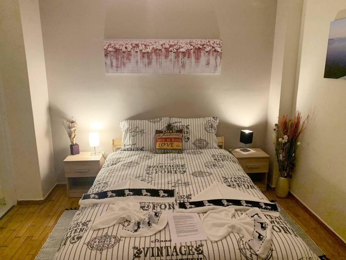 La Vie En Rose Studio,Close To Beach, Paleo Faliro Atina Dış mekan fotoğraf